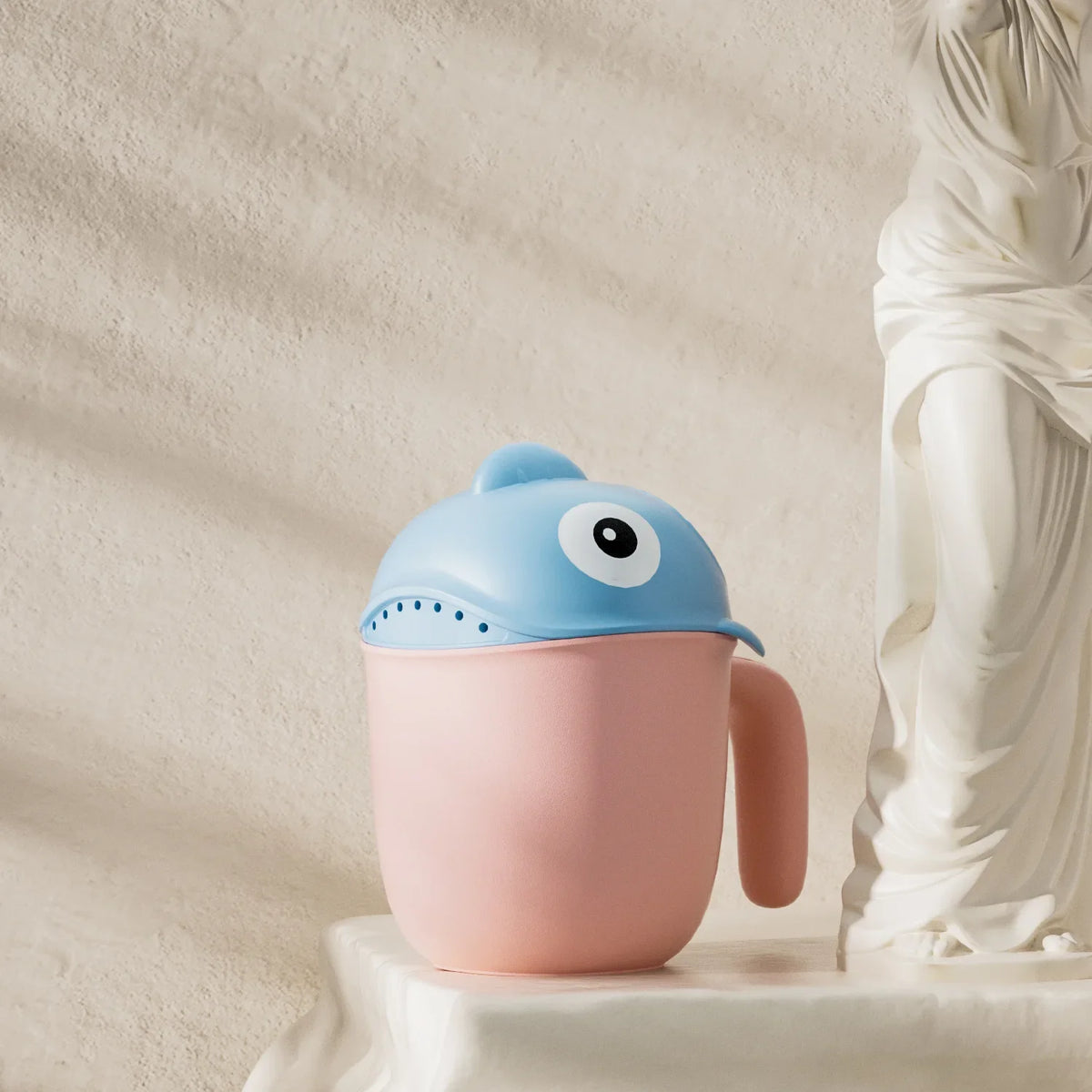 Rince-Bébé Requin Rigolo