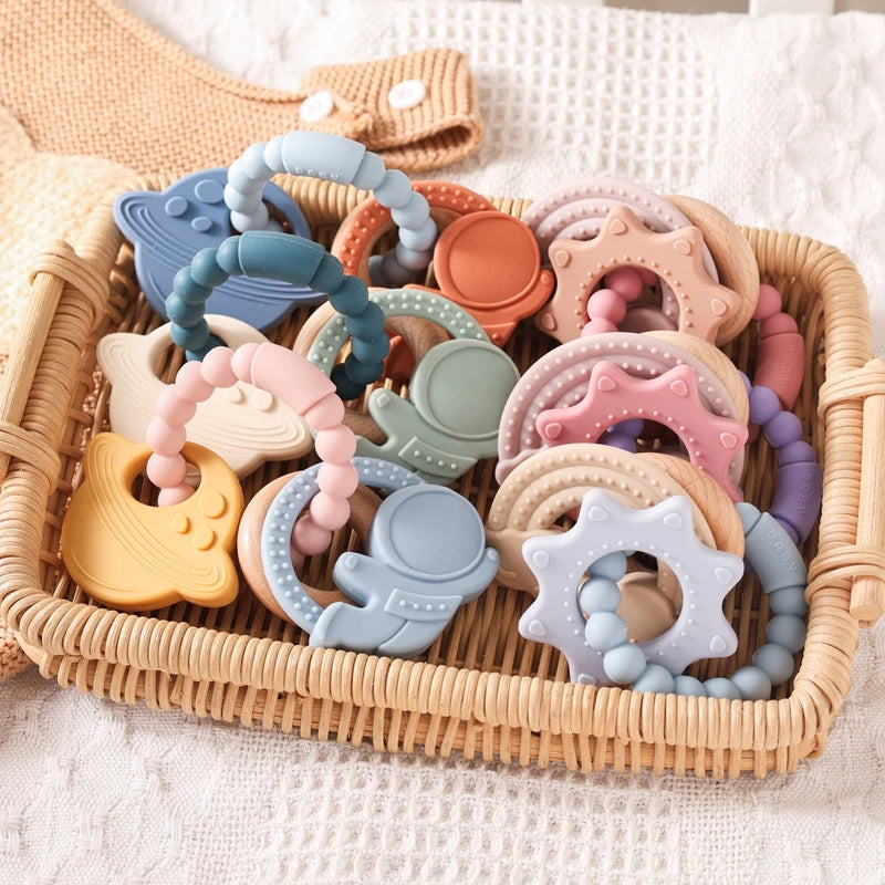Silicone Teether Food Grade Baby 0-12 Toys ToddlersTeething Ring Sensory Toys Silicone Planet Teether Bracelet Accessories Gifts