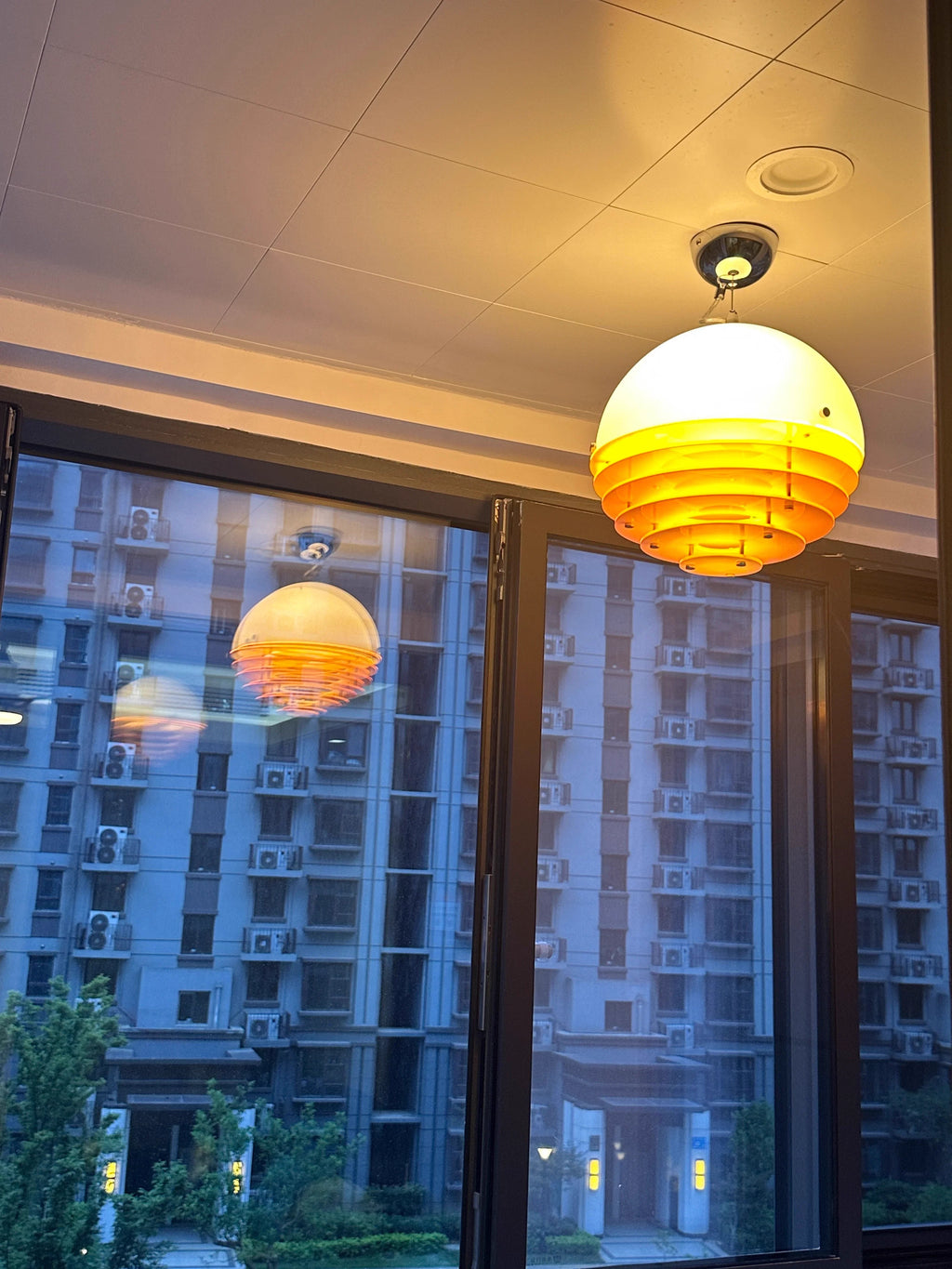 Suspension Orange Sunset